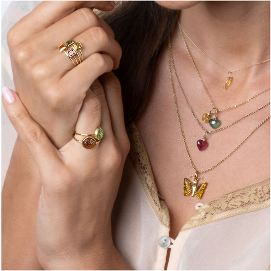 Carving Flower grüner Turmalin Ring 18kt. Gold