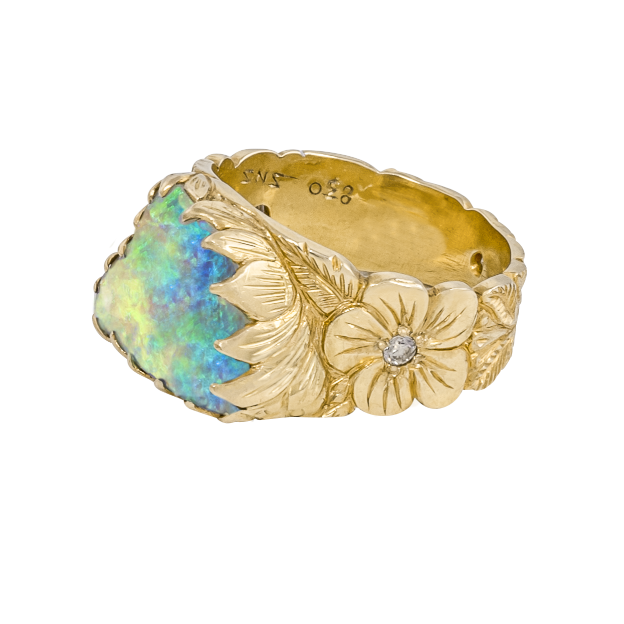 Gravierter Opal Ring mit Diamanten 22kt Gold