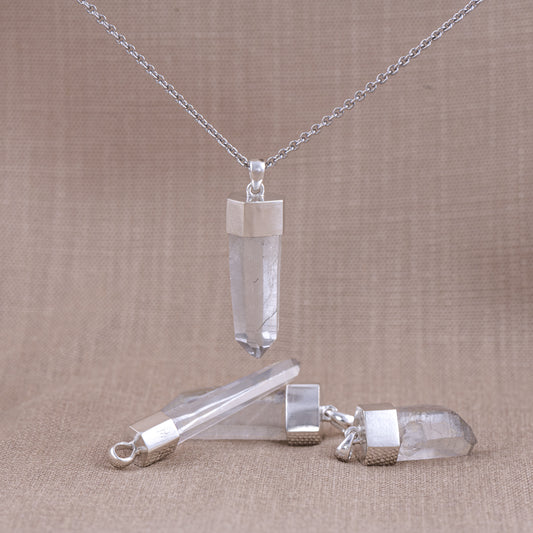 Arien Bergkristall Anhänger