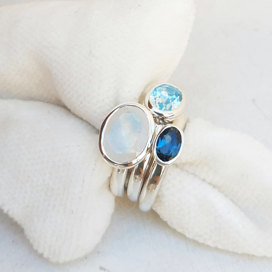 Neela Ring L
