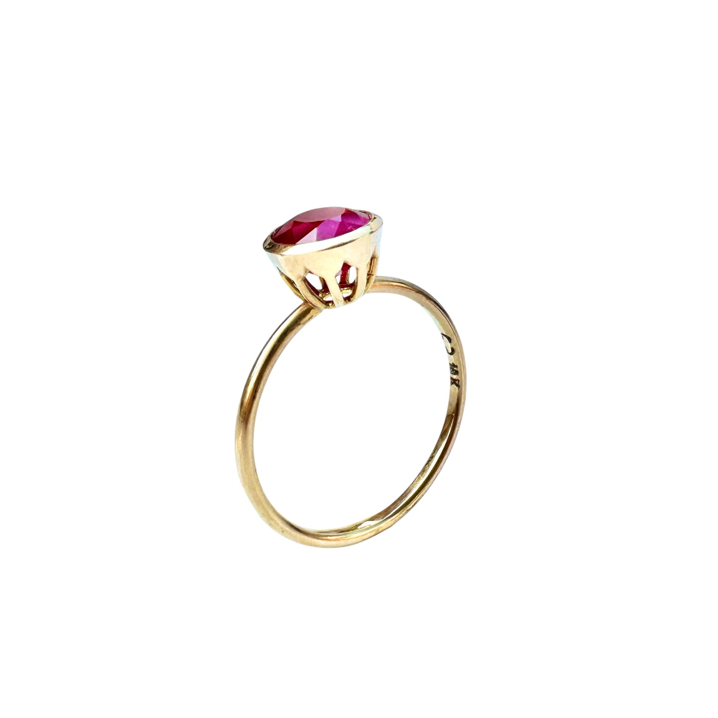 Rubin Ring l 18kt Gold